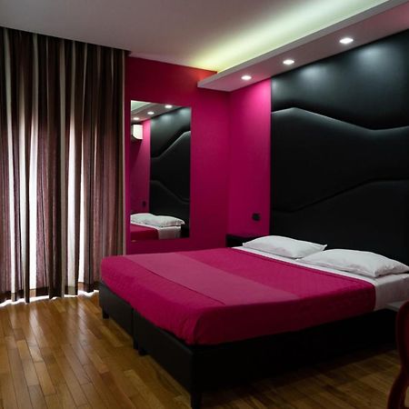Sweet Central Hotel Казерта Екстер'єр фото