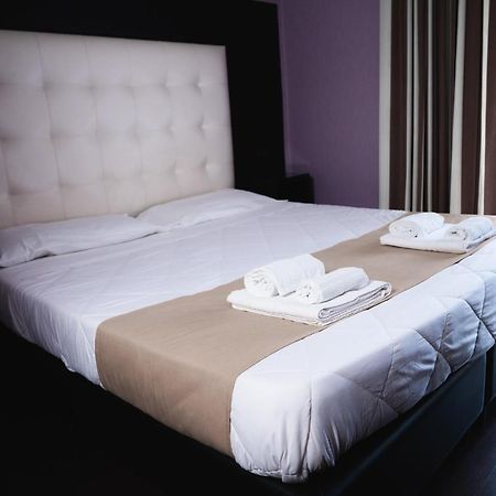 Sweet Central Hotel Казерта Екстер'єр фото
