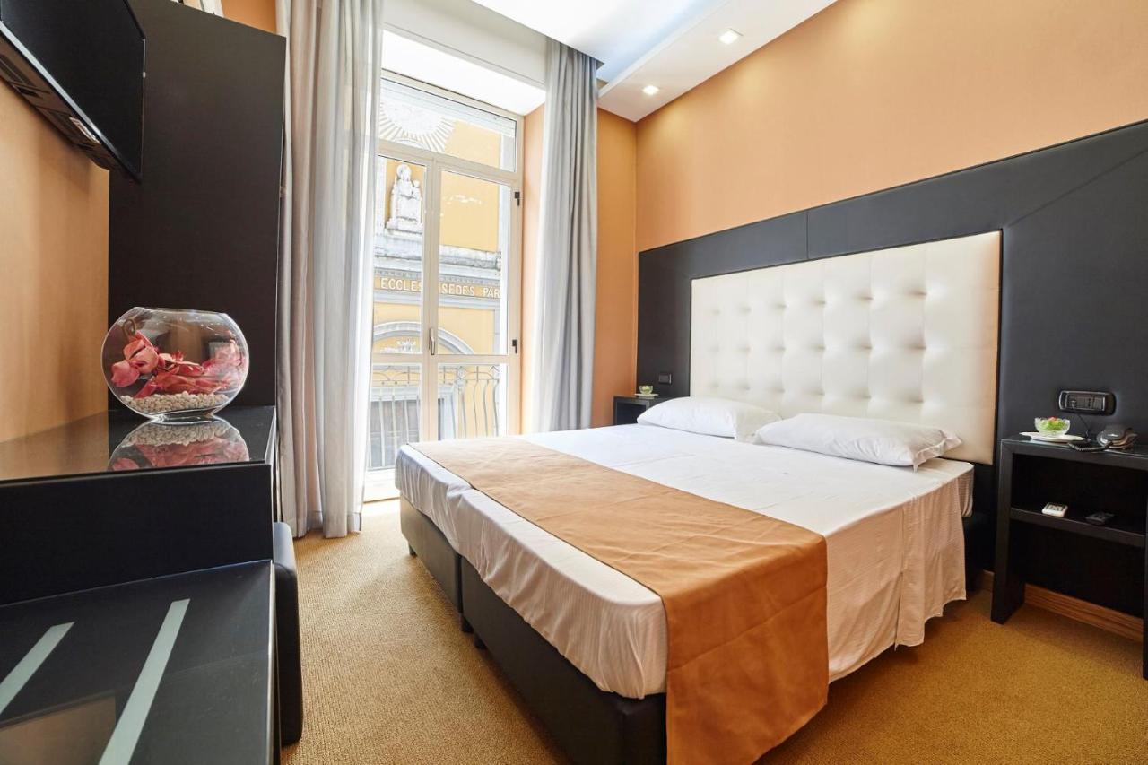 Sweet Central Hotel Казерта Екстер'єр фото