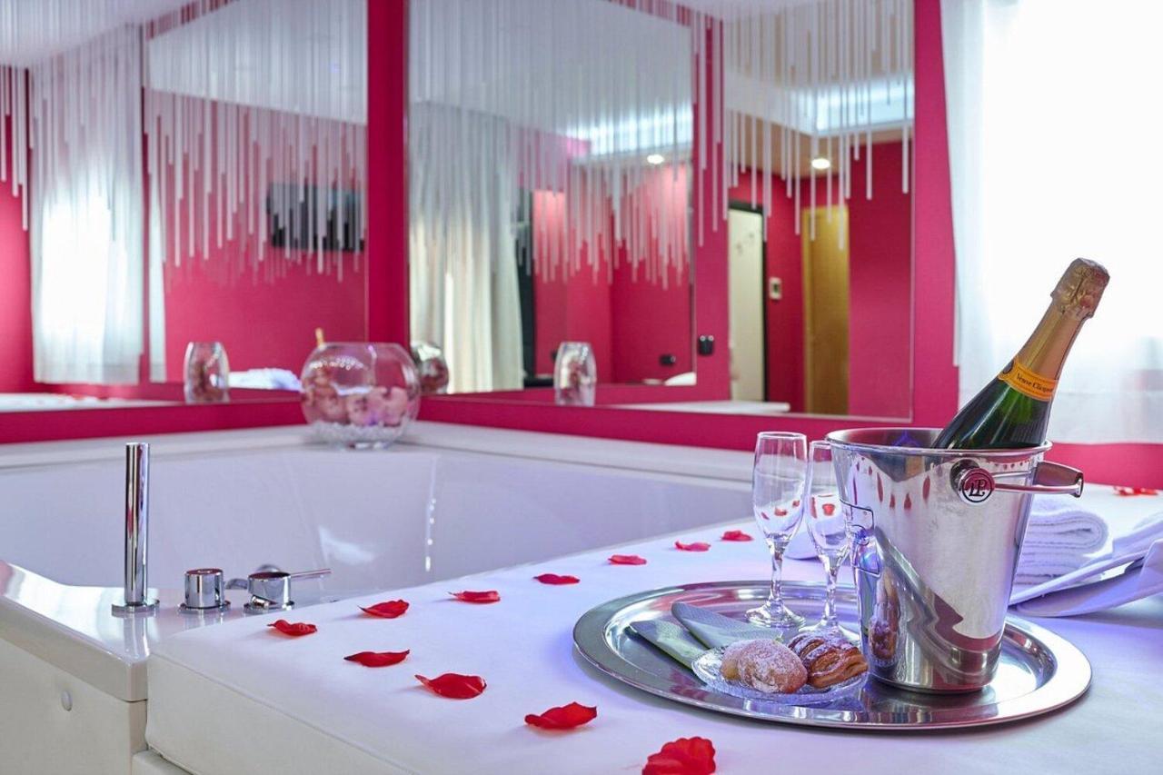 Sweet Central Hotel Казерта Екстер'єр фото